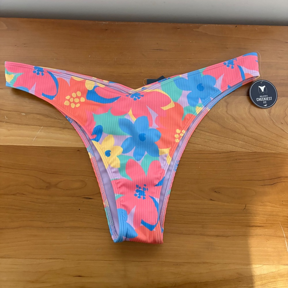 Hollister Floral Ribbed V-Front Cheekiest Bikini Bottom Size XL Pink Blue m